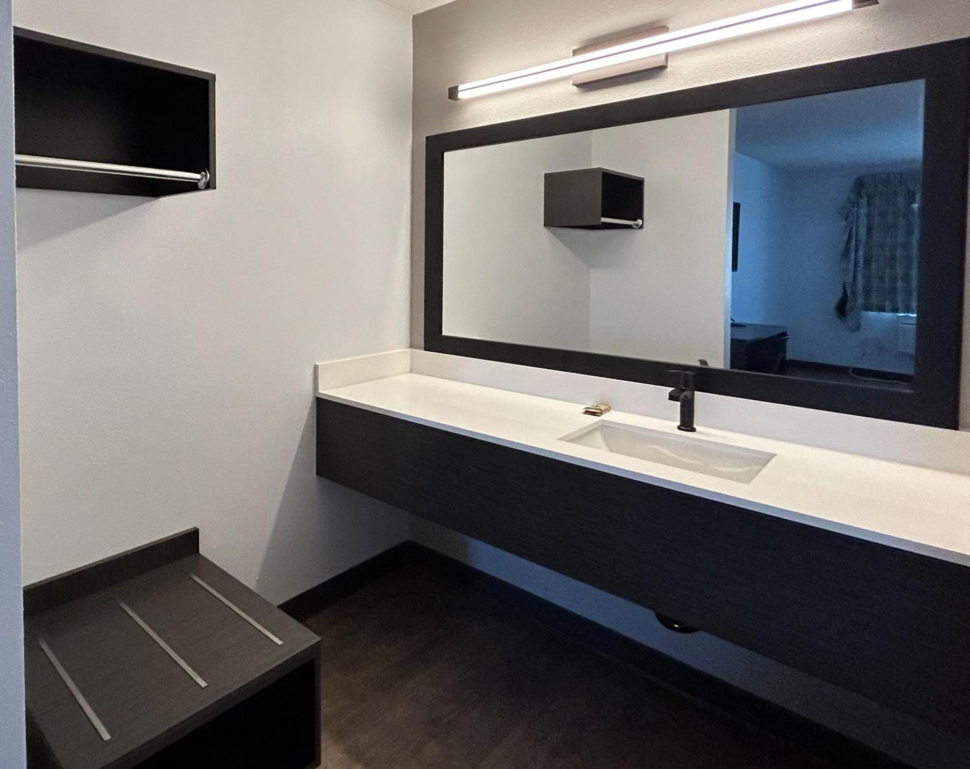 Motel 6 Lake Elsinore, Ca Kültér fotó