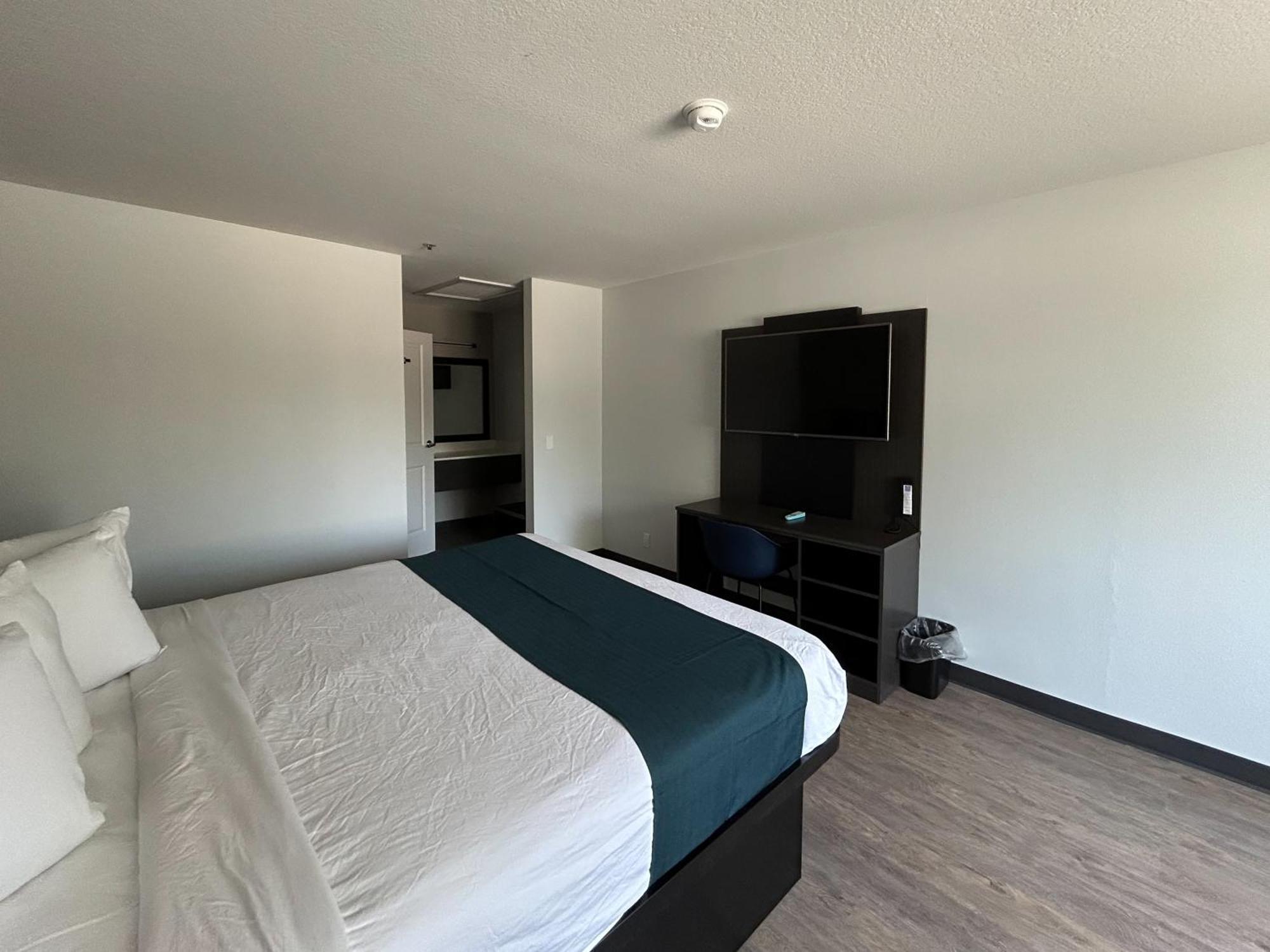 Motel 6 Lake Elsinore, Ca Kültér fotó